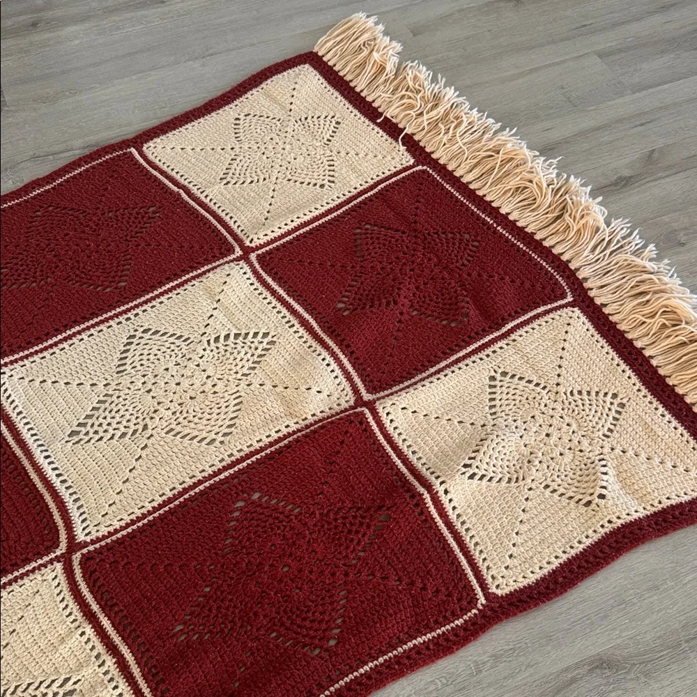 Vintage Handmade Crochet Afghan Throw Blanket Red Cream Granny Square Fringe